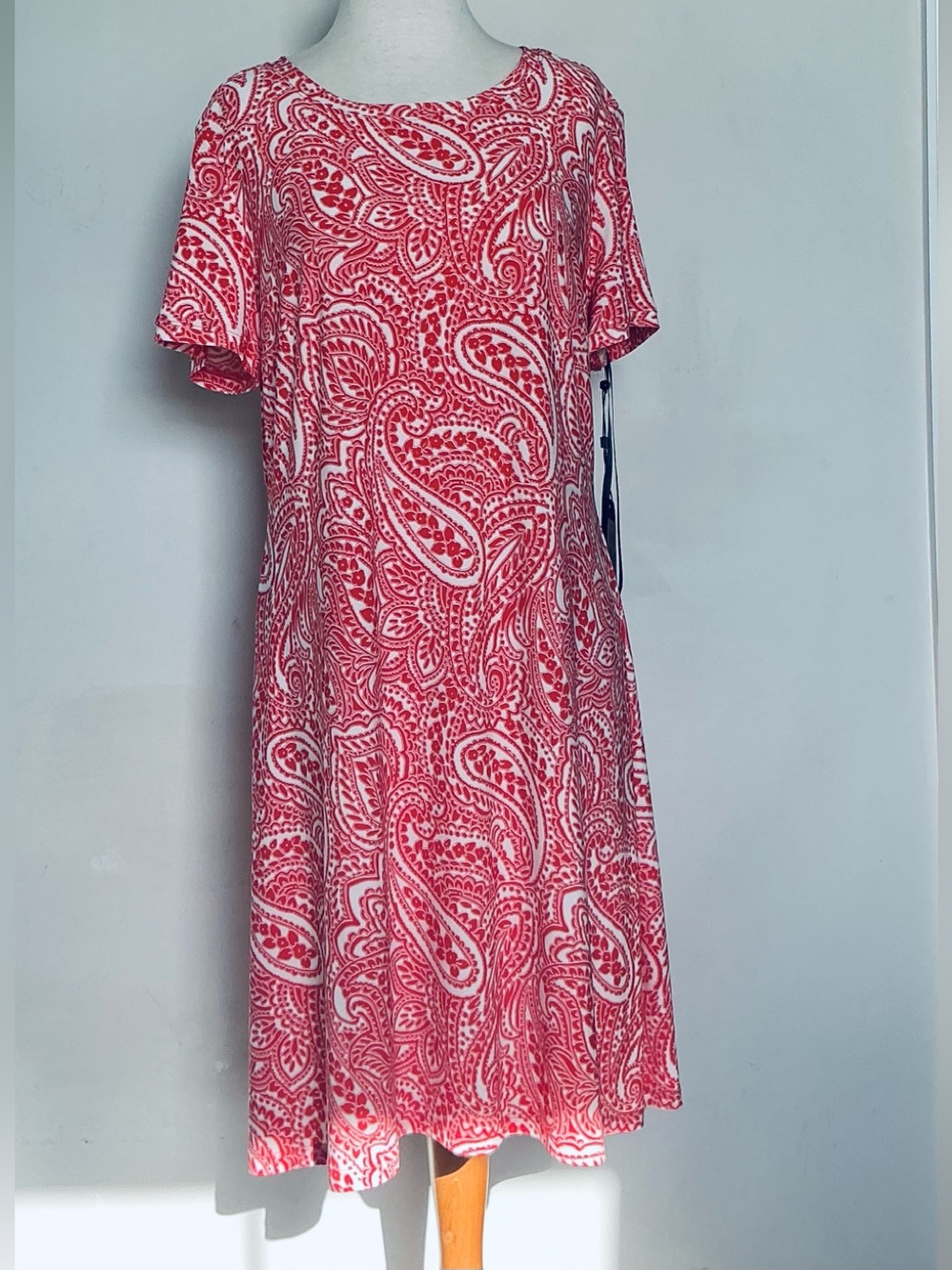 Tommy Hilfiger Red and White Paisley shift dress NWT size 14 boho summer work